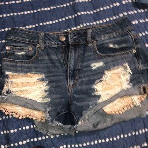 American Eagle lace pocket shorts